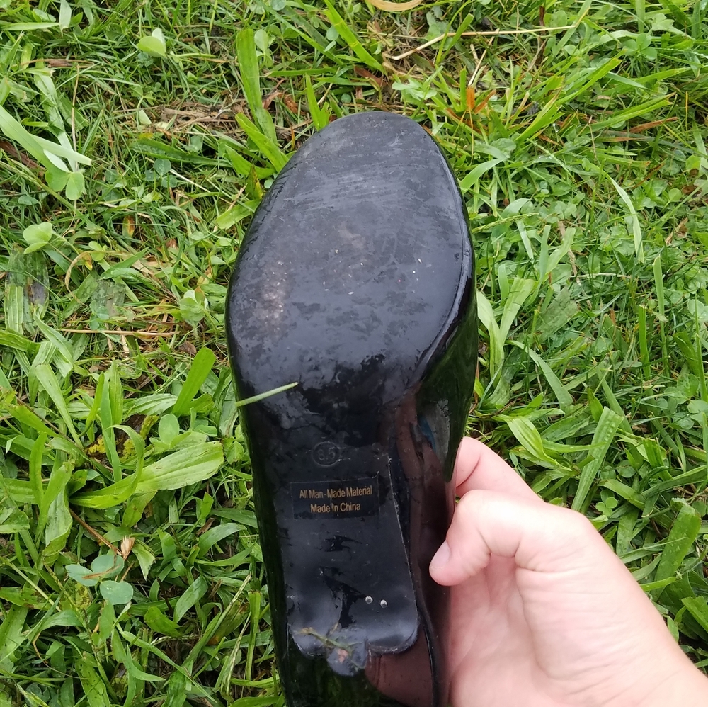 🙂 Daily Shoes Black Patent Heels - Picture 6 of 6